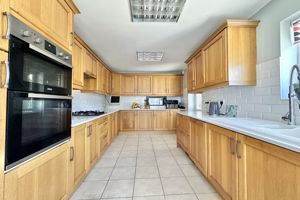 Photo 29- click for photo gallery